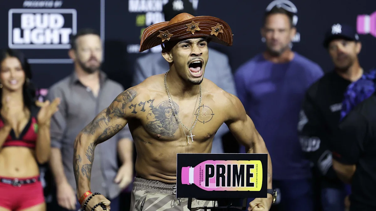 ufc shanghai Kekisruhan UFC Shanghai: Tiga Petarung Gagal Capai Bobot Jelang… ufc shanghai - ilustrasi berita Kekisruhan UFC Shanghai: Tiga Petarung Gagal Capai Bobot Jelang Pertandingan
