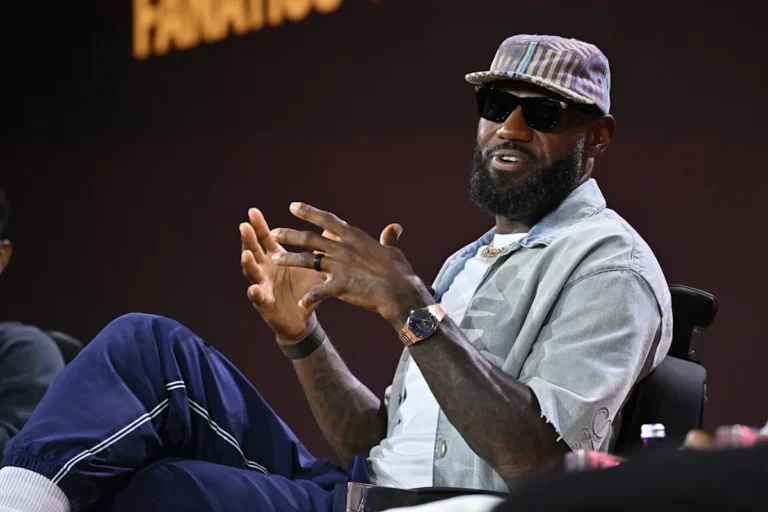 endorsement polymarket - ilustrasi berita LeBron James Setujui Endorsement Polymarket Senilai $15 Juta per Tahun
