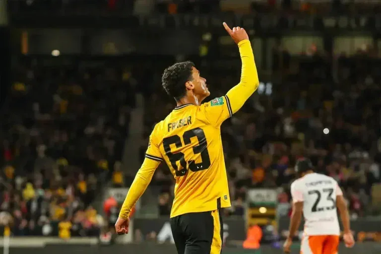 masa depan fraser - ilustrasi berita Wolves Harus Kaji Masa Depan Fraser 21 Tahun di Bulan-Bulan Mendatang