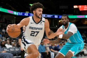 cam boozer - ilustrasi berita Cam Boozer Menjalani Peran Mandiri di NBA Bersama Grizzlies