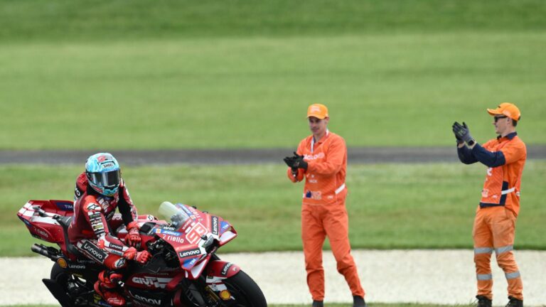 marc m rquez pemimpin - ilustrasi berita Marc Márquez pemimpin baru usai raih kemenangan sprint di Phillip Island —…