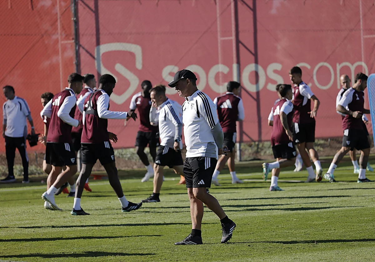 sevilla piala raja - ilustrasi berita Sevilla Piala Raja: Melakoni Debut di Tengah Duka dan Rencana Rotasi Skuad